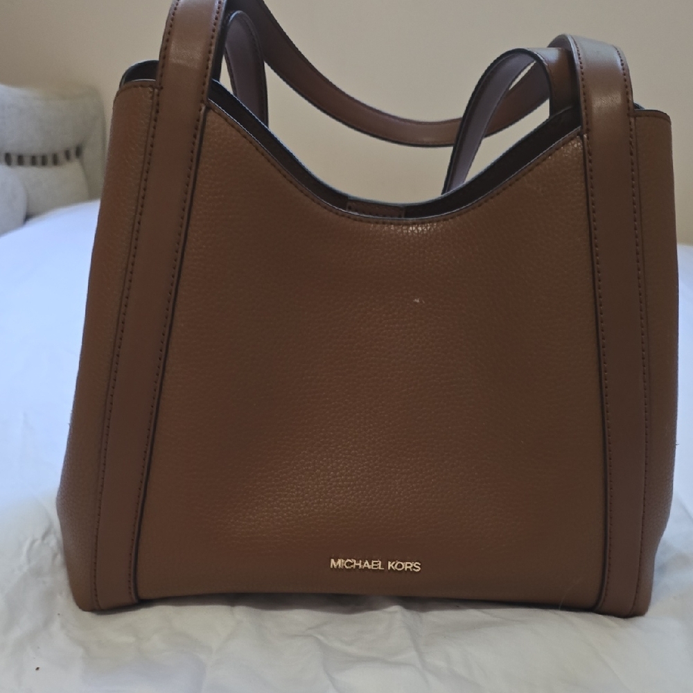 Michael Kors Brown Shoulder Bag with Structured Design